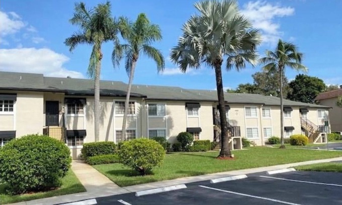 Pompano Beach Condo | Spacious 2bed Condo in Deerfield Beach