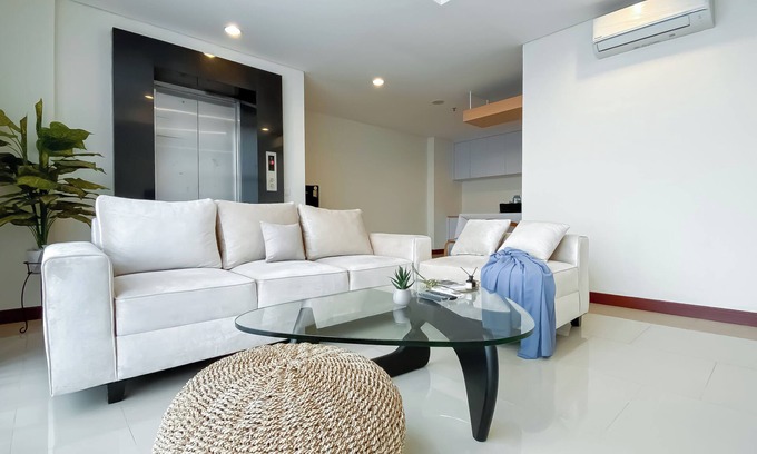 Setiabudi Apartment | Spacious 2Br Apartment With Private Lift At The Kencana Residence