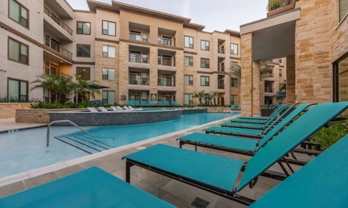 Memorial Condo | Spacious 2BR Condo at 7 Seventy with Outdoor Pool