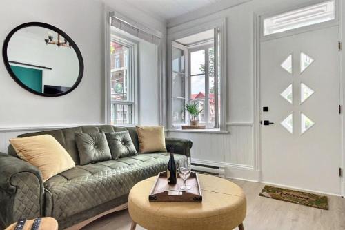 Quartier 5-4 Apartment | Spacious 2Br Hot Tub 2 Free P 8 min City Center