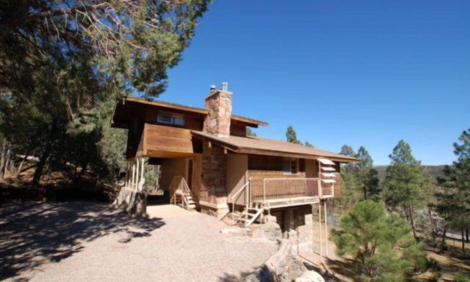 Ruidoso House | Spacious 2BR2BA home nestled in the ponderosa pines