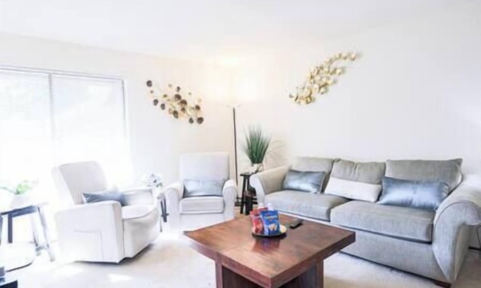 Sunnyvale House | Spacious 3+1 BR/2B House Sunnyvale Community Park