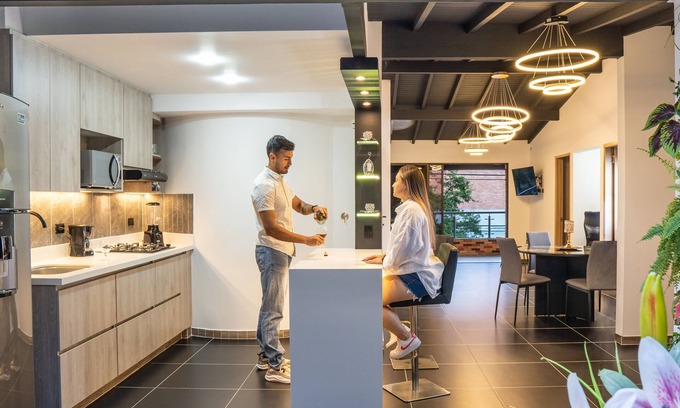 Laureles Apartment | Spacious 3-bedroom apartment in Laureles Medellín with AC on each bedroom, WiFi