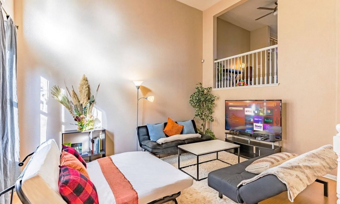 National City House | Spacious 3-BR Home w Garage near Gaslamp, Beach