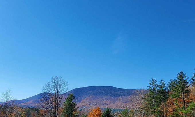 Manchester Center House | Spacious 3 level Townhome on Private Property ~ Walk in Town ~ Deck & Views