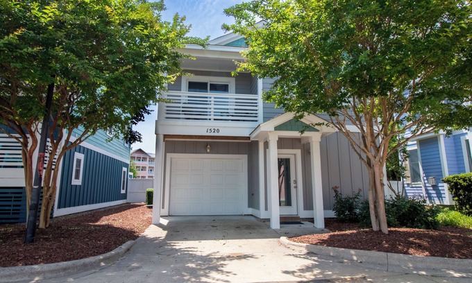 Bermuda Bay House | Spacious 3BR Home | Pool, Waterpark & Near Beach