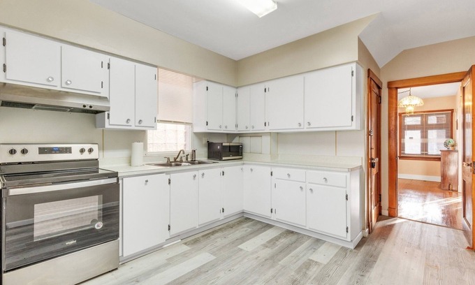 Wilkinsburg House | Spacious 3BR Home near Downtown, Oakland & East Liberty! Max 15 nights by RedAwning