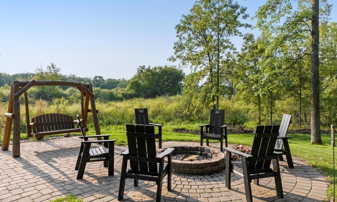 Breezy Point House | Spacious 4-Bed, 4-Bath 3.8 Acre Retreat On Pelican Lake!