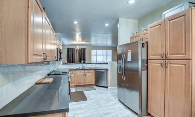Royal Ranch House | Spacious 4-bedroom house with WiFi, adjustable king bed, in phenomenal Surprise