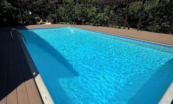 Killearn Estates House | Spacious 4-bedroom house in gorgeous Tallahassee with WiFi, AC, Pool