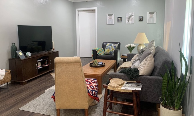 Lupton City House | Spacious 4 bedrooms home - 15 mins away from Downtown Chattanooga