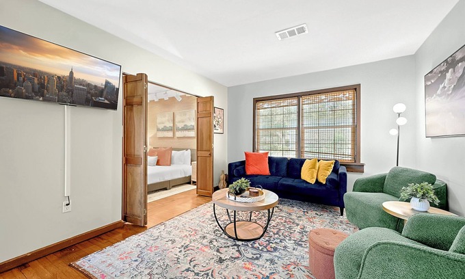 Mid City South House | Spacious 4K Beds in Town Center | Fenced Yard!