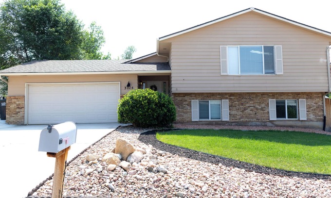 Cheyenne Meadows House | Spacious 5-bedroom house in welcoming Colorado Springs with AC, Hot Tub