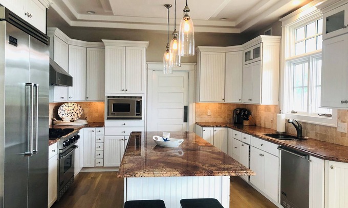 Loveladies House | Spacious 6-bedroom lagoon front house in enchanting Loveladies LBI