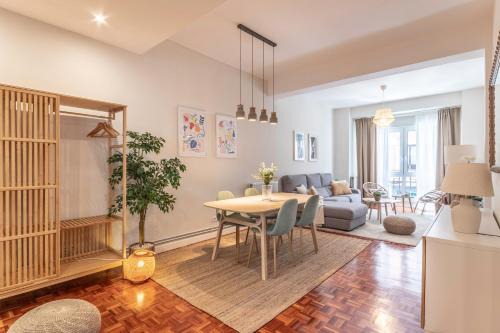 Indautxu Apartment | Spacious and lovely in the City Center of Bilbao