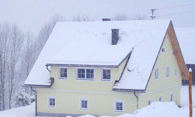 Rupertiberg Apartment | Spacious Apartment in Lukowitz with Sauna