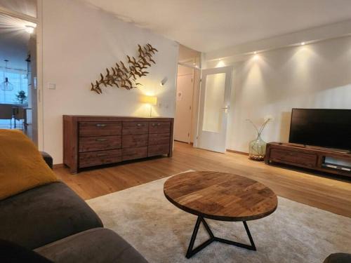 Haarlemmerbuurt Apartment | Spacious apartment, Canal area, city center