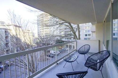 Aurora Highlands Apartment | Spacious Apartment Perfect to Leisure and Business