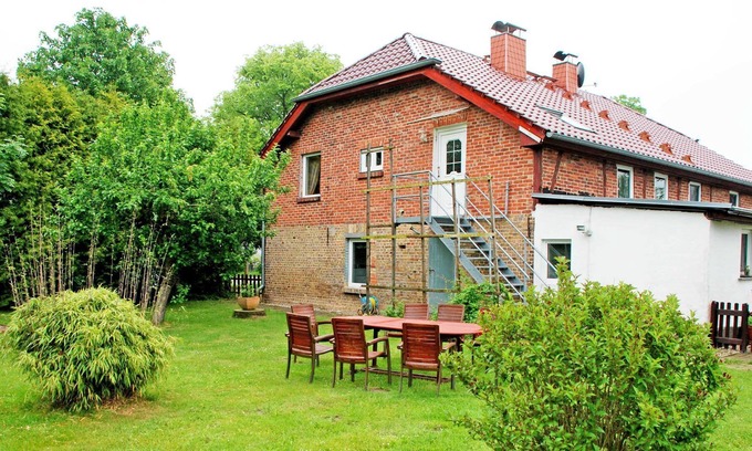 Puddemin Apartment | spacious apartment with fireplace