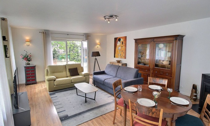 Colmar Apartment | Spacious Apartment with Terrace & Garage, 10 Min Walk to Park in Colmar