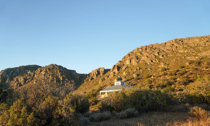 Tehachapi Apartment | Spacious Artist Loft in Tehachapi