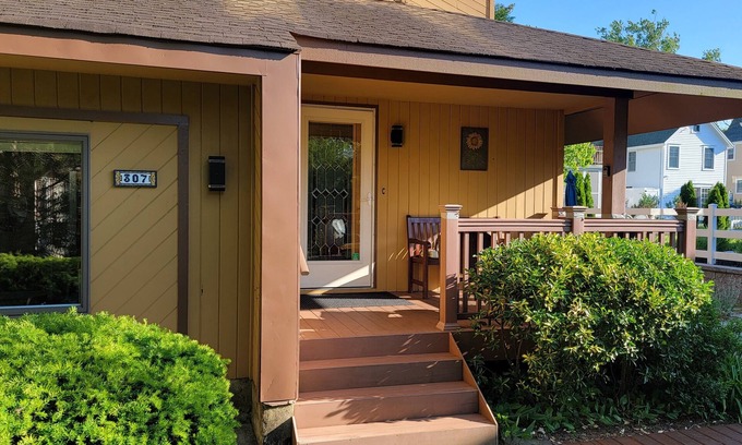 Cape May Point House | Spacious Beach House Retreat, 1 1/2 Blocks From Ocean!