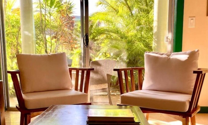Princeville House | Spacious, breezy Princeville condo close to beaches.
