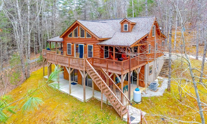 Cullowhee House | Spacious cabin near lake & boat ramp with firepit, foosball, bar, decks & WiFi