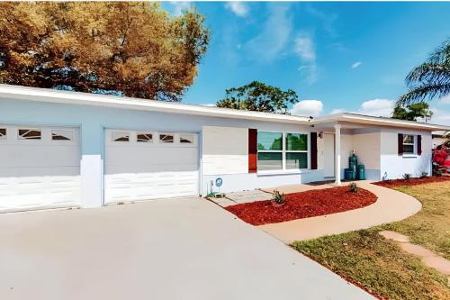 Clearwater House | Spacious Clearwater Vacation House with Cowboy Pool Pet Friendly Fire Pit Life size Games Close to Clearwater Beach Biking Trail Farmers Markets S Harbor Health Spa Baycare Ballpark and Ruth Eckerd Hall Golf Courses