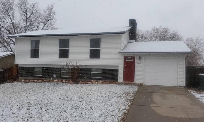 Thornton House | 《 Spacious & Comfortable Two-Story House & View 》