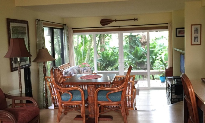 Princeville Condo | Spacious, Comfortable with Full Kitchen