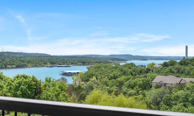 Indian Point Condo | Spacious Condo-Great Lake Views- Silver Dollar City 1 mile! 1204!
