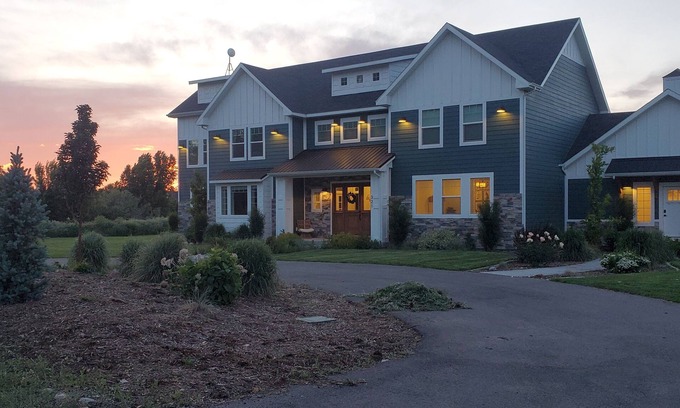Rigby Other | Spacious Country Manor