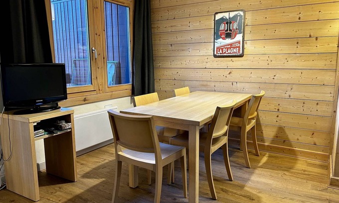 Plagne 1800 Apartment | Spacious duplex 2 BDR with shared pool - La Plagne