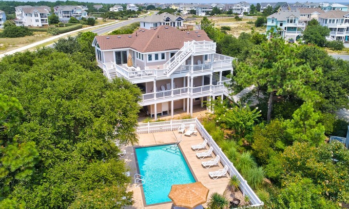 Ocean Hill House | Spacious Dog-Friendly Home Near Beach w/WD, Private Pool & Hot Tub, WiFi, & AC