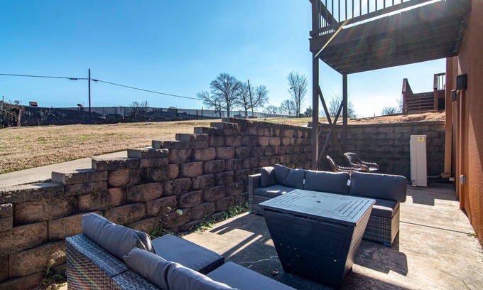 Downtown Little Rock House | Spacious Downtown Retreat with Rooftop Terrace!