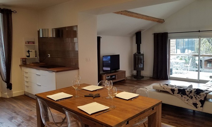Bozel House | Spacious duplex in house in the center of Bozel
