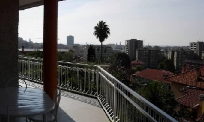Imperia Apartment | spacious elegant panoramic sunny with WiFi