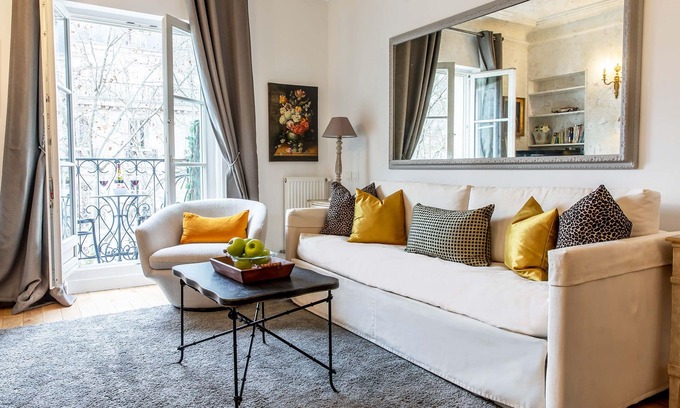 Quartier du Gros-Caillou Apartment | Spacious, Enchanting 1 Bedroom + Balcony and Insta-worthy Eiffel View