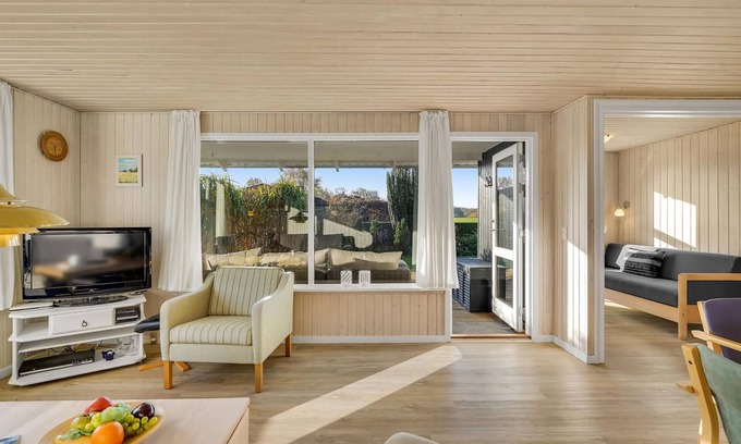 Hesselager House | Spacious, family-friendly cottage in a quiet location close to the beautiful sandy beach.