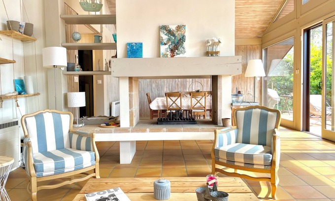 Lacanau-Ocean Villa | Spacious family home just a stone's throw from the ocean