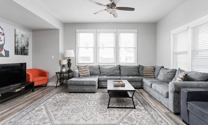 Near Northside House | Spacious Getaway for your Gen Con Group!