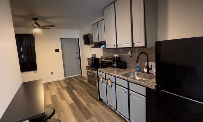 Whitesboro Apartment | Spacious getaway, so fresh and clean!