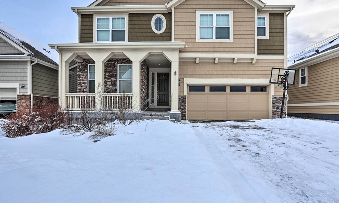 Golden House | Spacious Golden Vacation Rental, 4 Mi to Dtwn