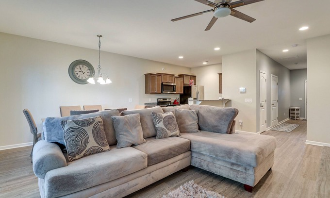 Goose Creek House | Spacious Goose Creek Vacation Rental, Pool Access