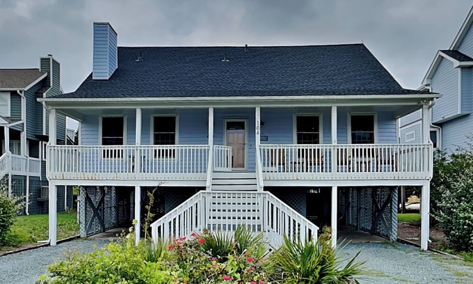 Village of Stump Sound House | Spacious Home with Community Pool & Nearby Beach Access