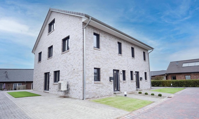 Albersdorf House | Spacious holiday/fitter's house Wackenhuus 4 in Albersdorf for up to 6 people