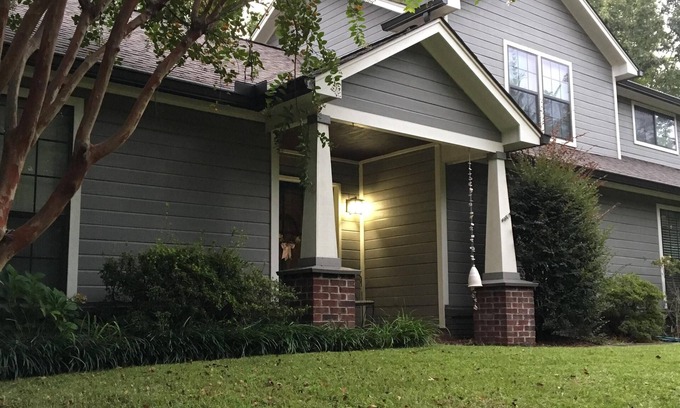 Oxford House | Spacious home near the square!