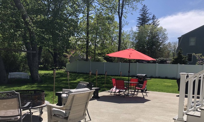 Newburyport House | Spacious Home near with large backyard in Newburyport