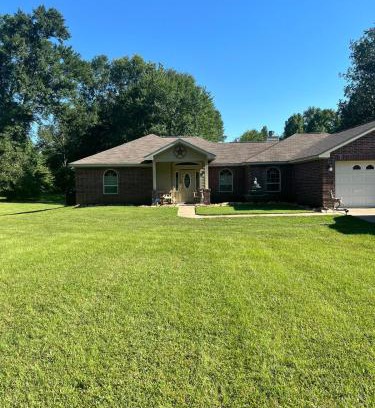 Lufkin House | Spacious home near zoo and expo